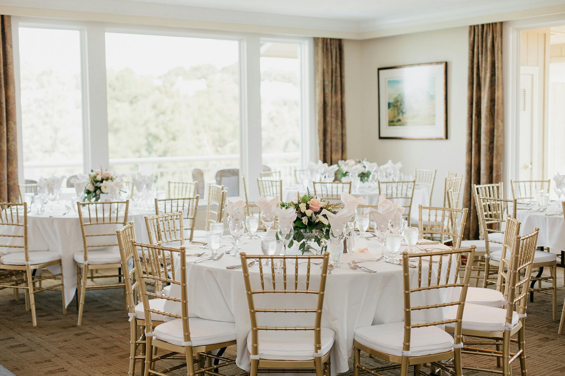 saratoga-country-club-wedding-white-and-gold-theme