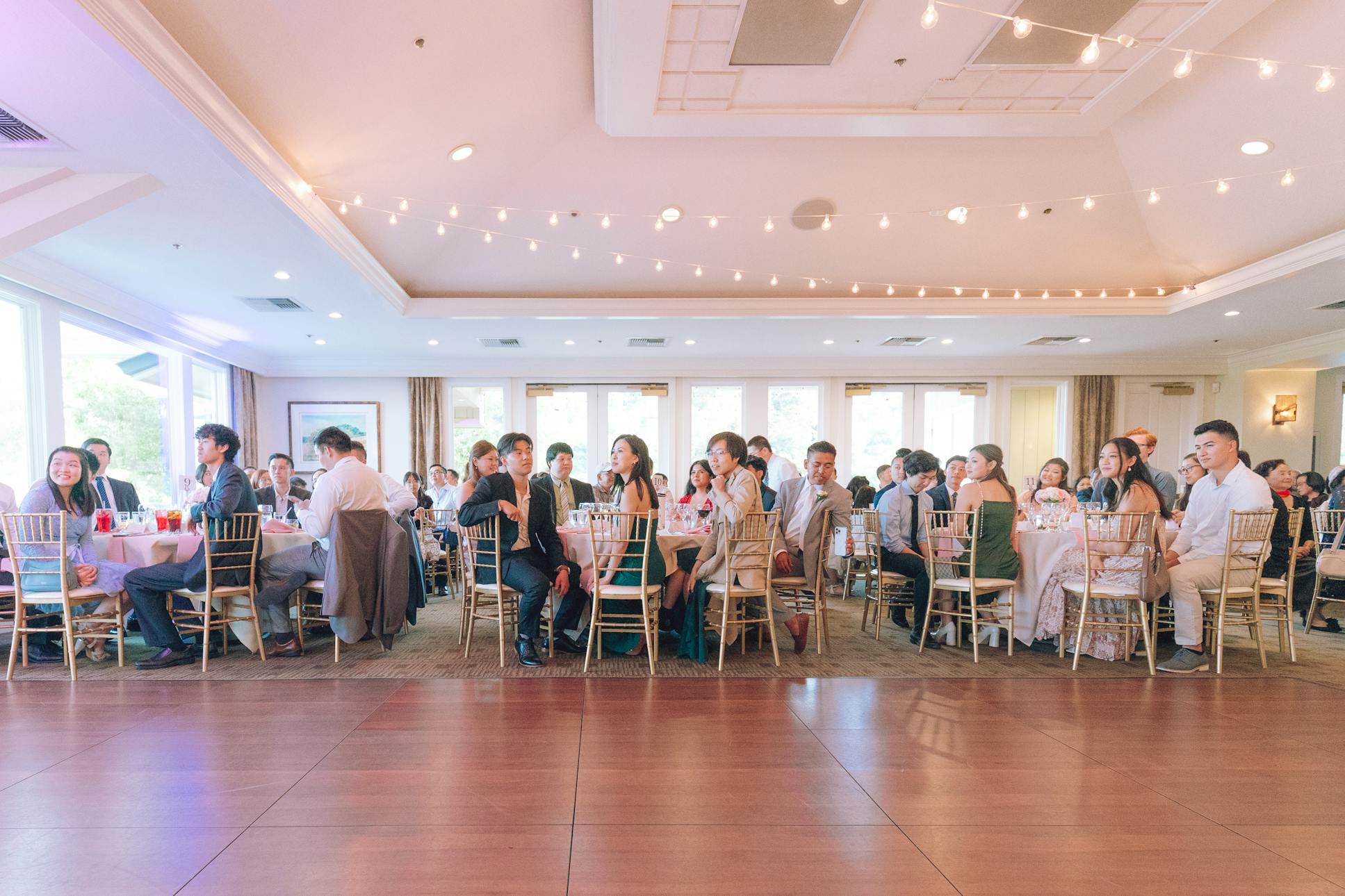 saratoga-country-club-wedding-guests